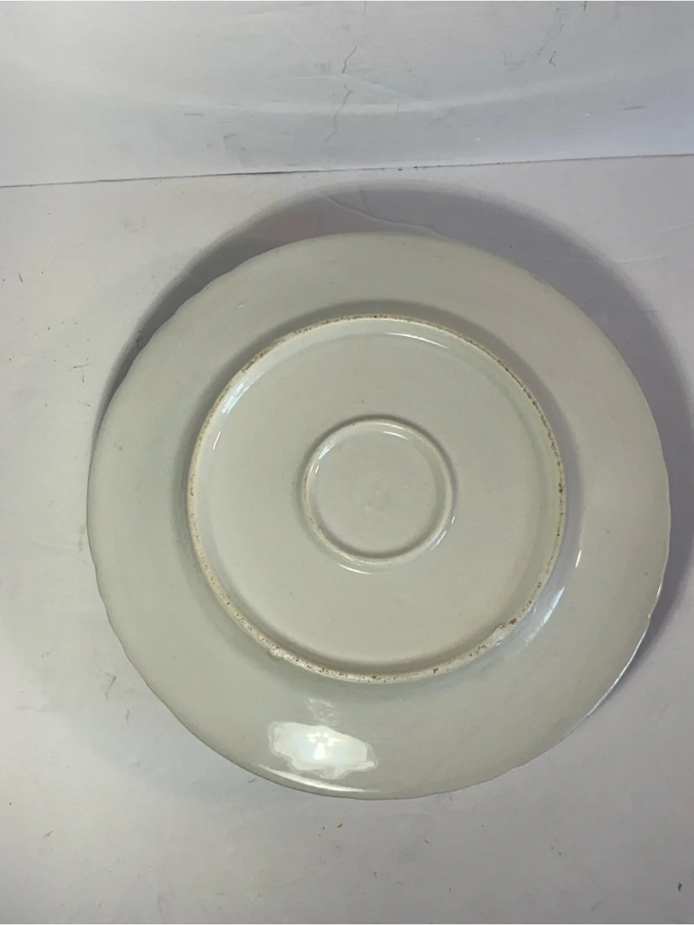 Vintage Unmarked Porcelain Covered Butter Dish / Cheese Keeper